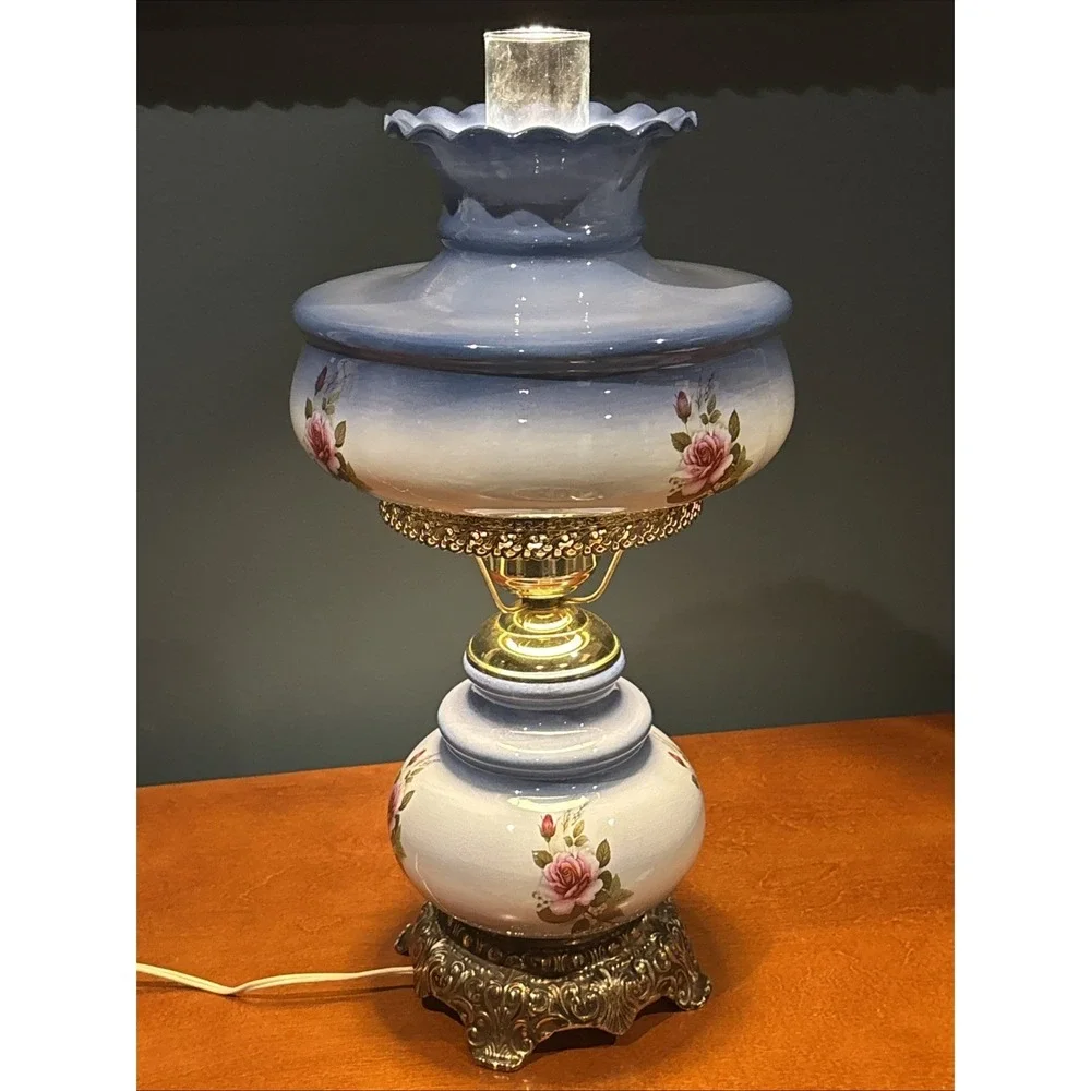 Vintage Gone With The Wind Hurricane Parlor Blue Floral Glass Table Lamp